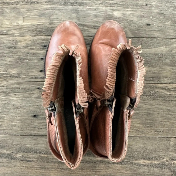 Diba True Womens 10 Brown Leather Short Boots Double Zip Up Fringe Western Shoes - Picture 4 of 7